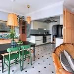 Dreamy Flat With Bosphorus View In Rumeli Hisari